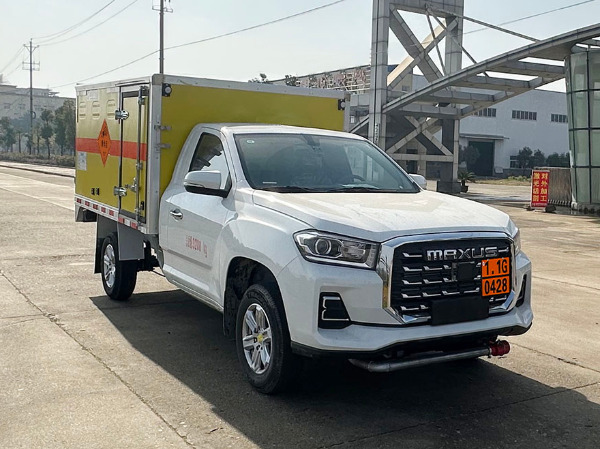 大通皮卡爆破器材運輸車